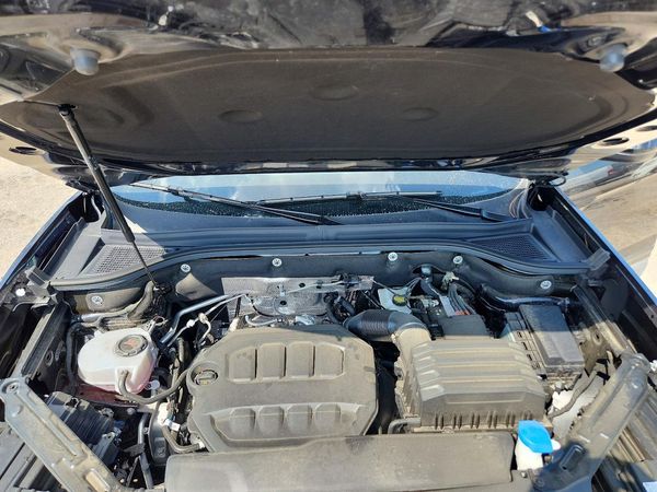 2026 VOLKSWAGEN ATLAS — Engine bay