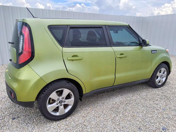 2019 KIA SOUL Base