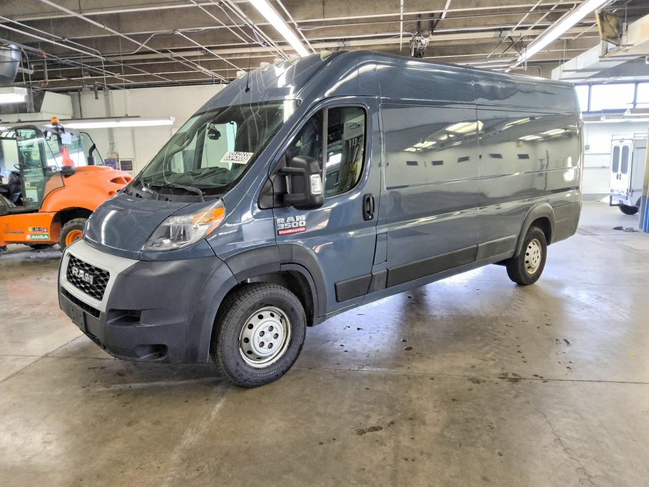 2021 RAM PROMASTER 3500 — Front 3/4