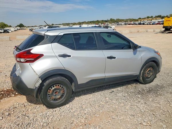 2020 NISSAN KICKS