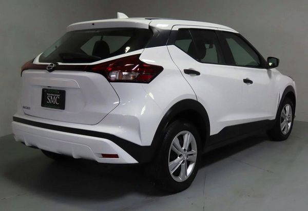 2024 NISSAN KICKS S