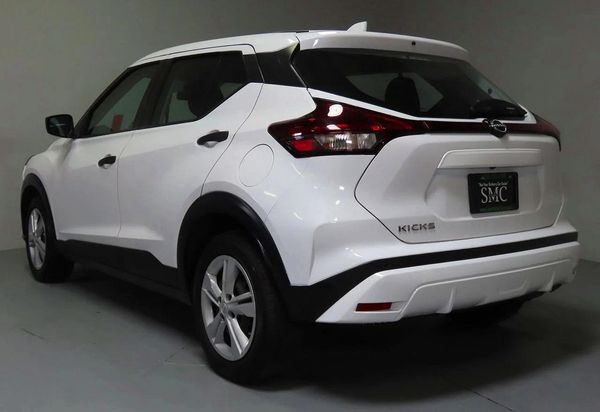 2024 NISSAN KICKS S