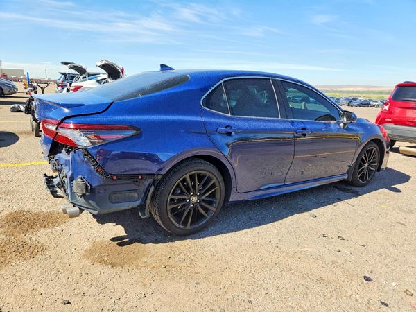 2023 TOYOTA CAMRY