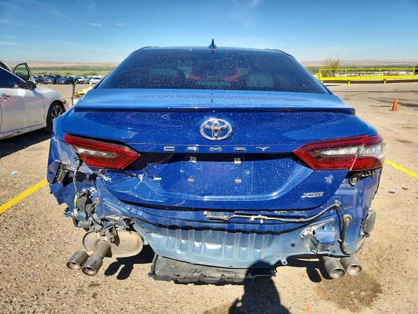 2023 TOYOTA CAMRY