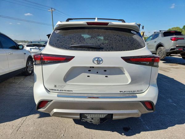 2026 TOYOTA HIGHLANDER
