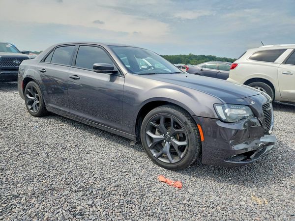 2023 CHRYSLER 300