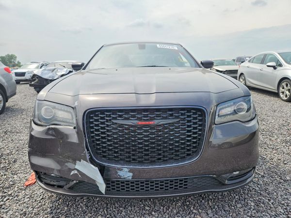 2023 CHRYSLER 300