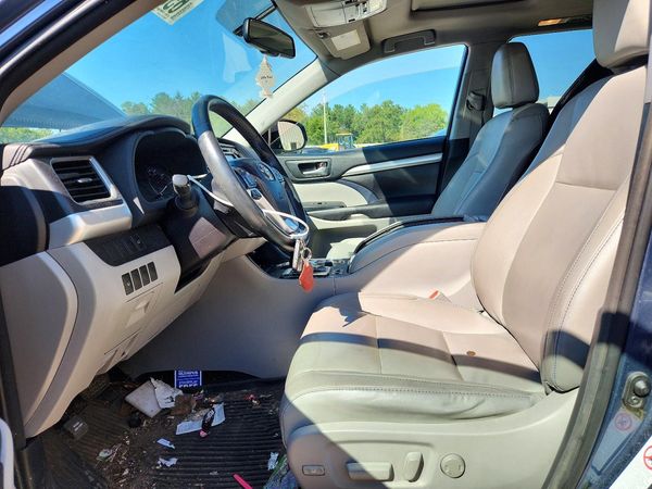 2016 TOYOTA HIGHLANDER Base/Hybrid