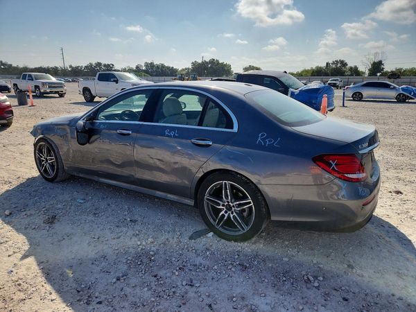 2018 MERCEDES-BENZ E E300