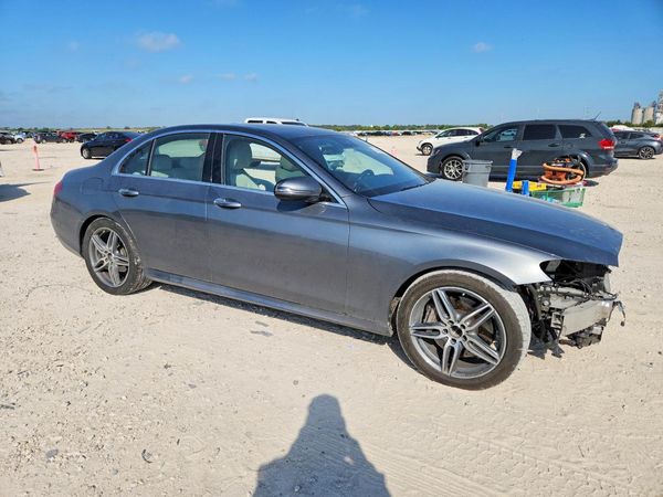 2018 MERCEDES-BENZ E E300