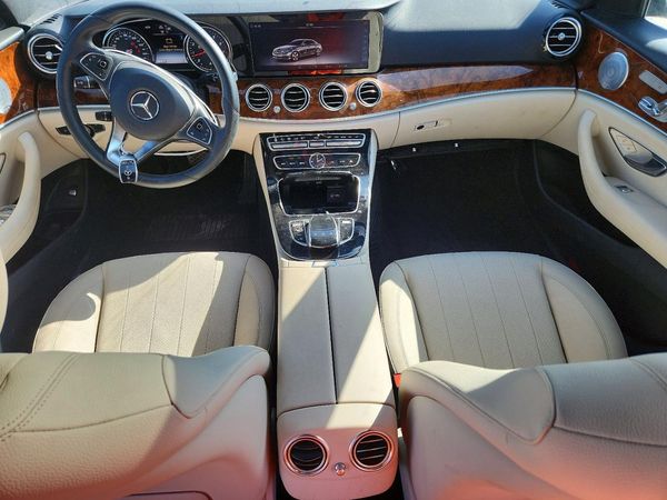 2018 MERCEDES-BENZ E E300