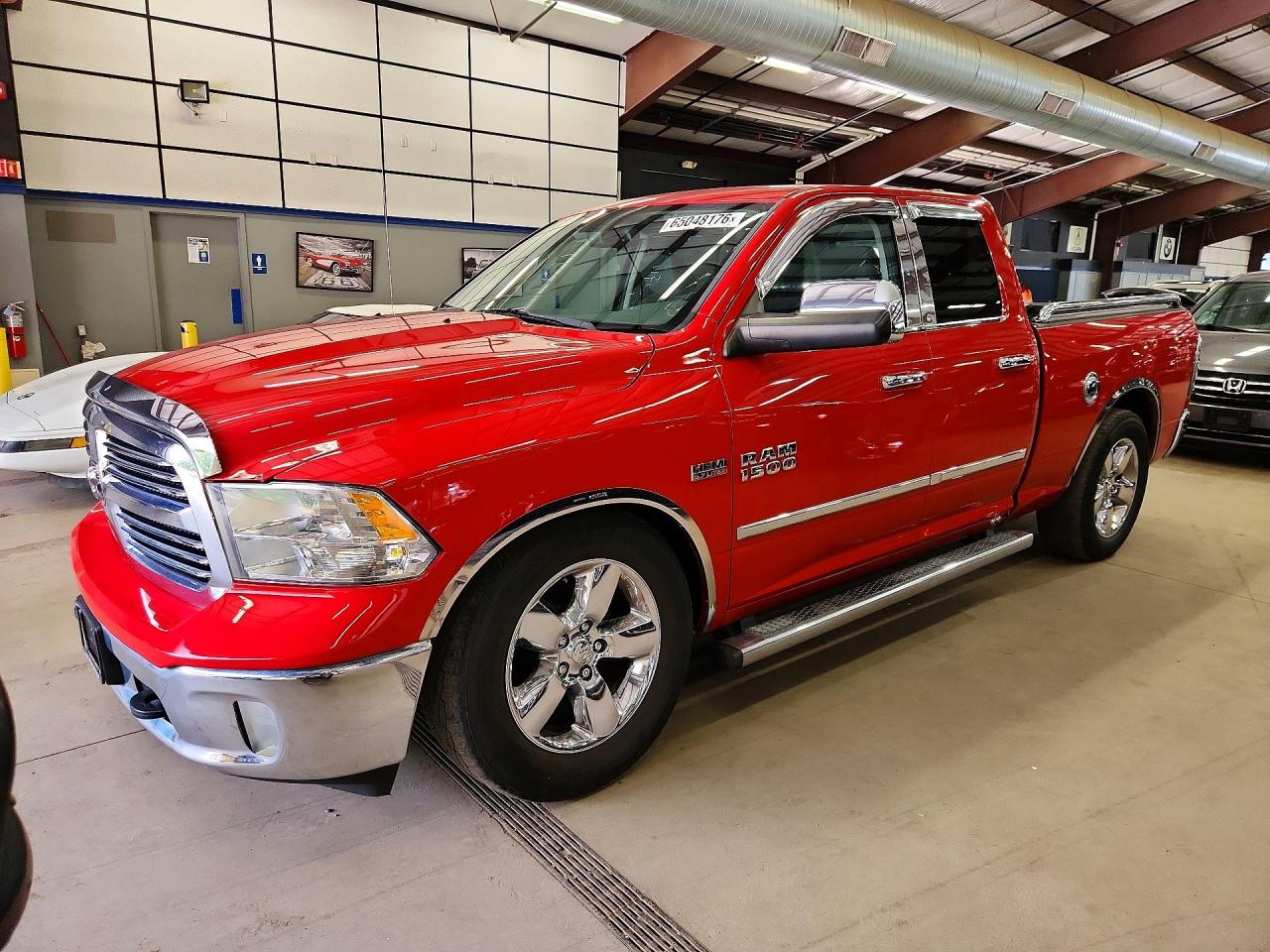 2014 RAM 1500 SLT QUAD CAB 4X4