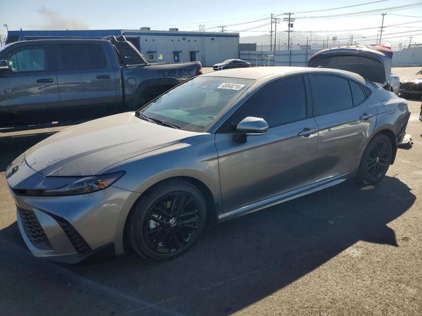 2026 TOYOTA CAMRY