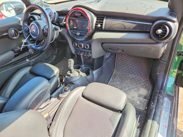 2020 MINI COOPER