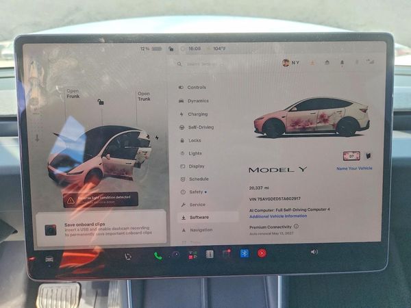 2026 TESLA MODEL Y