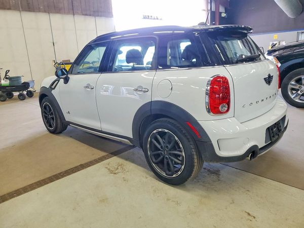 2016 MINI COOPER
