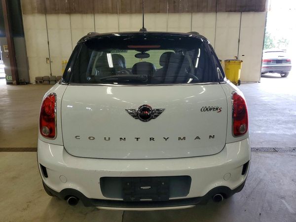 2016 MINI COOPER