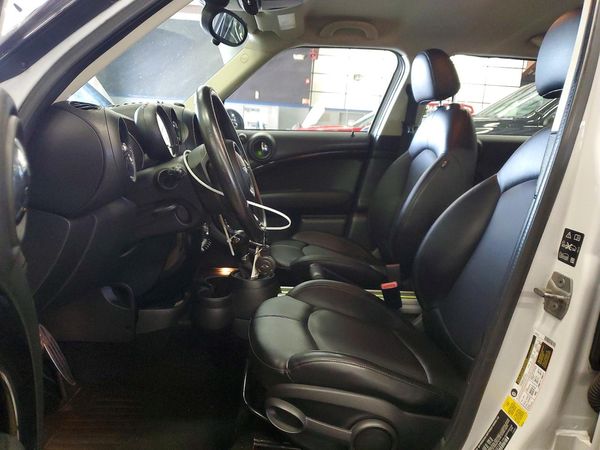 2016 MINI COOPER