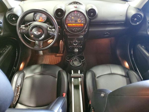 2016 MINI COOPER