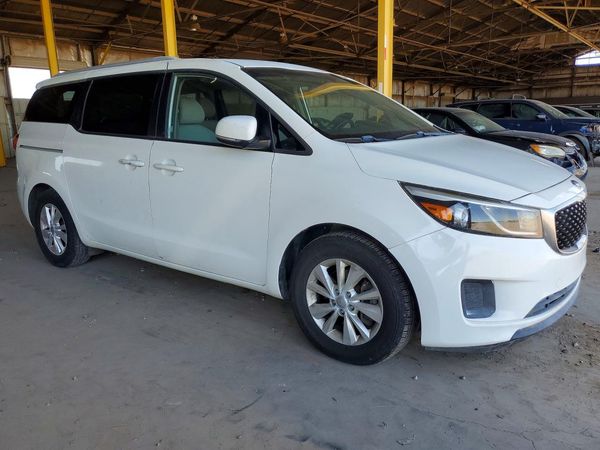 2015 KIA SEDONA GL - Middle-low