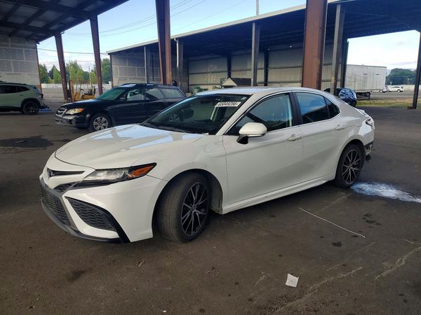 2021 TOYOTA CAMRY