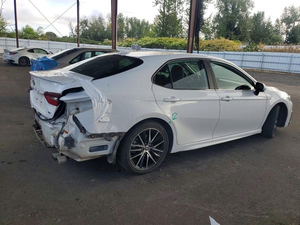 2021 TOYOTA CAMRY