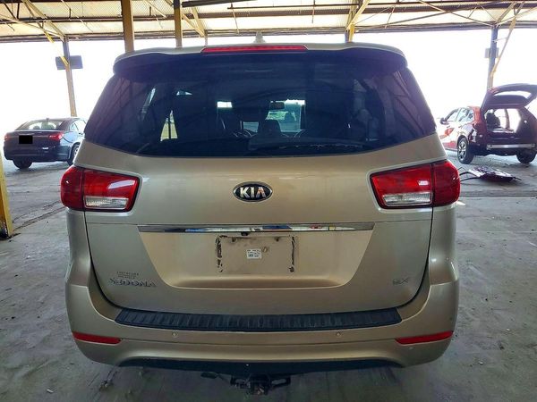 2015 KIA SEDONA GLS - Middle level