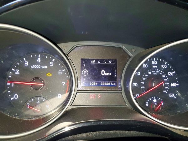 2015 KIA SEDONA GLS - Middle level