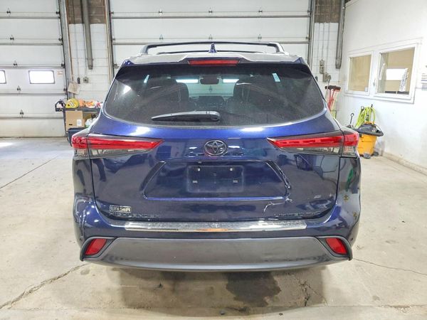 2020 TOYOTA HIGHLANDER Limited