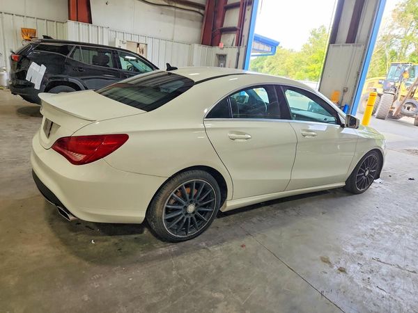 2014 MERCEDES-BENZ CLA CLA250