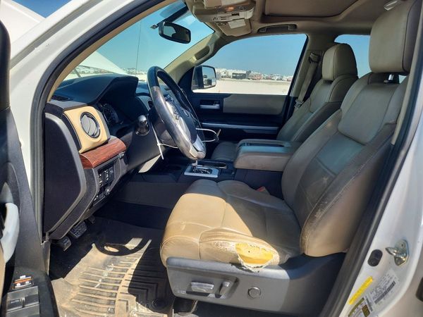 2015 TOYOTA TUNDRA