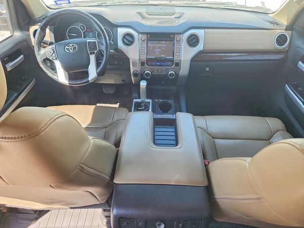 2015 TOYOTA TUNDRA