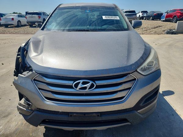 2016 HYUNDAI SANTA FE Base
