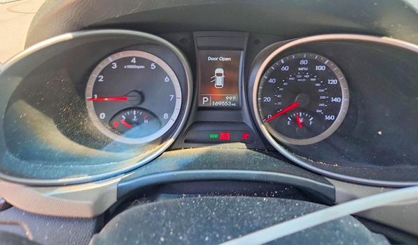 2016 HYUNDAI SANTA FE Base