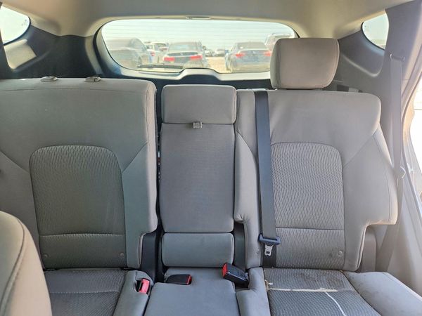 2016 HYUNDAI SANTA FE Base