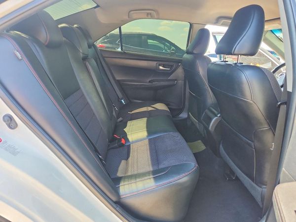2016 TOYOTA CAMRY