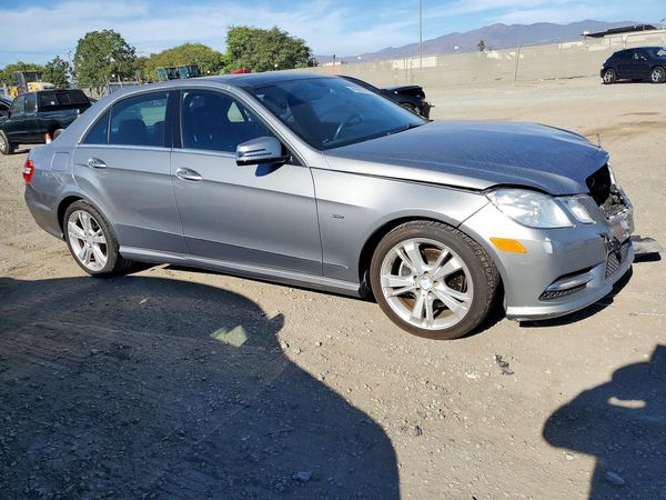 2012 MERCEDES-BENZ E