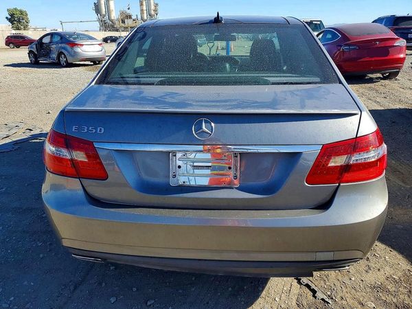 2012 MERCEDES-BENZ E