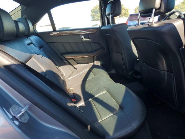 2012 MERCEDES-BENZ E