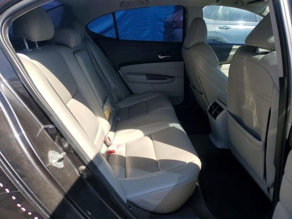 2015 ACURA TLX Base
