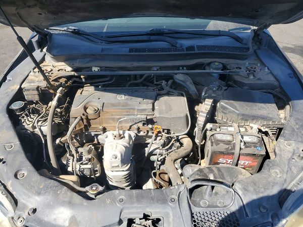 2015 ACURA TLX Base
