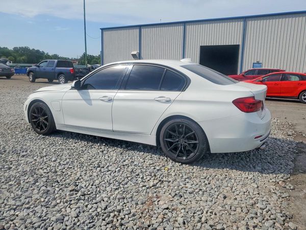 2018 BMW 330E
