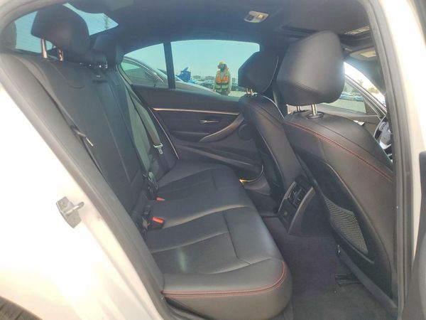 2018 BMW 330E