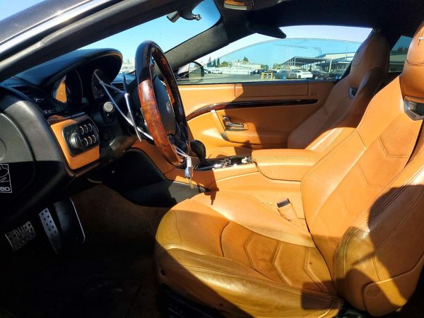 2013 MASERATI GRANTURISMO — DENT