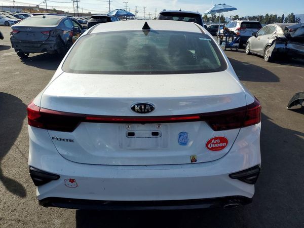 2021 KIA FORTE FE, LXS