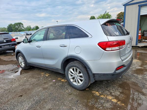 2016 KIA SORENTO