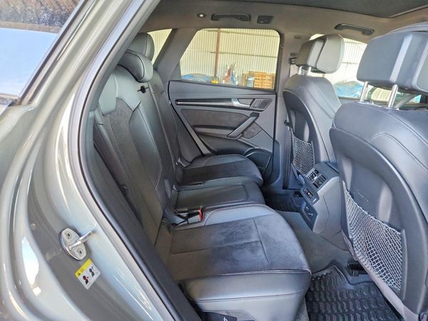 2020 AUDI SQ5 quattro Prestige