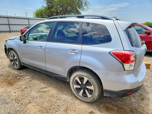 2018 SUBARU FORESTER