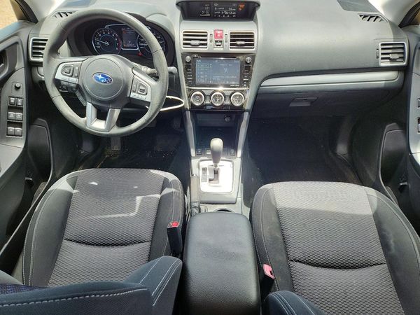 2018 SUBARU FORESTER