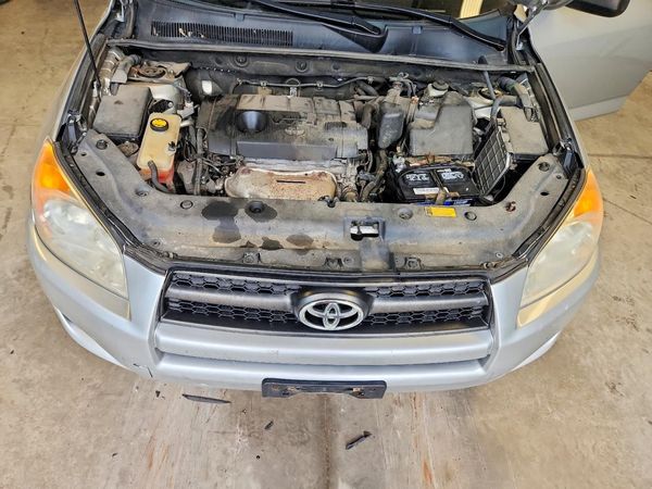 2012 TOYOTA RAV4 Standard — Engine bay